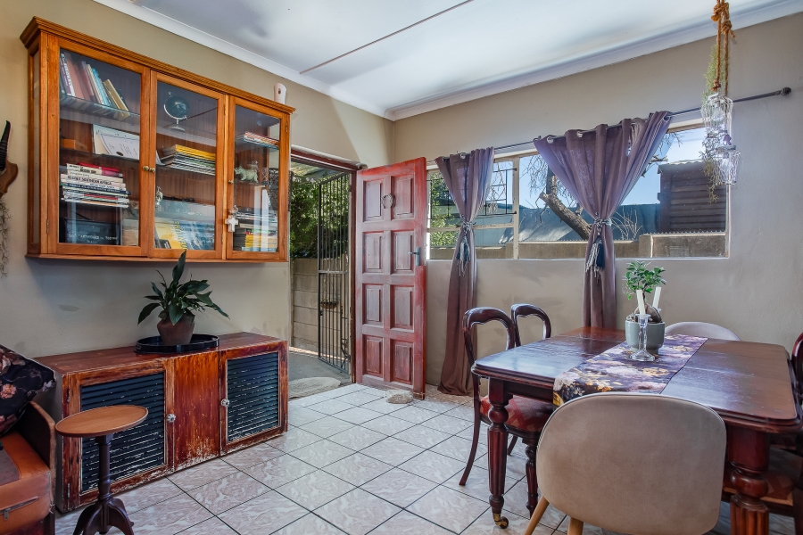 4 Bedroom Property for Sale in Paarl North Western Cape